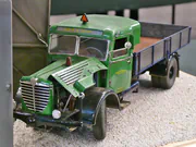 Plastic model of the Büssing 8000 truck built to a 1:24 scale - photo No. 3 - front view