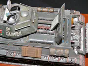 Plastic model of the Soviet T-34/76 Model 1943 tank - photo No. 7 - close-up