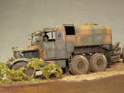 Plastic models of a Scammell Pioneer artillery tractor and a howitzer on a narrow road in an Italy 1943 WWII diorama - photo No. 7 - close-up