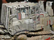 1:35 scale plastic model of the Caterpillar D9R Doobi armored bulldozer - photo No. 2 - close-up