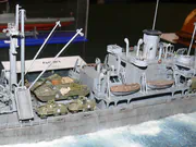 Plastic model of a World War II Liberty ship - photo No. 6 - close-up