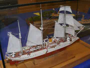 Paper model of the Russian Korietz gunboat with steam-and-sail propulsion - photo No. 2 - side view