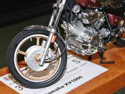 1:12 scale plastic model of the Yamaha XV1000 Virago motorcycle - photo No. 6 - close-up