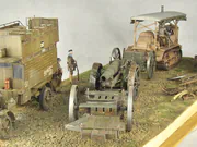 Plastic models of the military omnibus and the Holt 75 tractor in a diorama - photo No. 13 - close-up