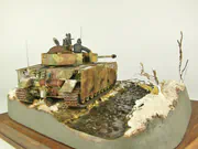 German Panzer IV Ausf. J medium tank plastic model built in a 1:35 scale WWII diorama - photo No. 11 - close-up
